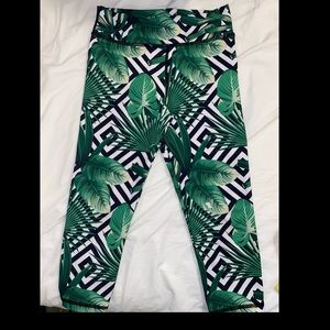 Ava Sky mini workout leggings